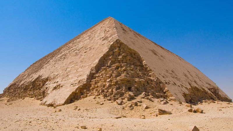 The-Red-Pyramid-of-Dahshur